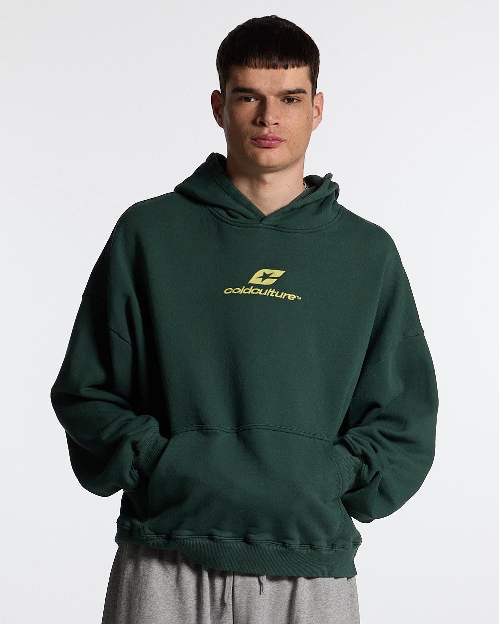 CURVED HOODIE JUNGLE GREEN - COLD CULTURE