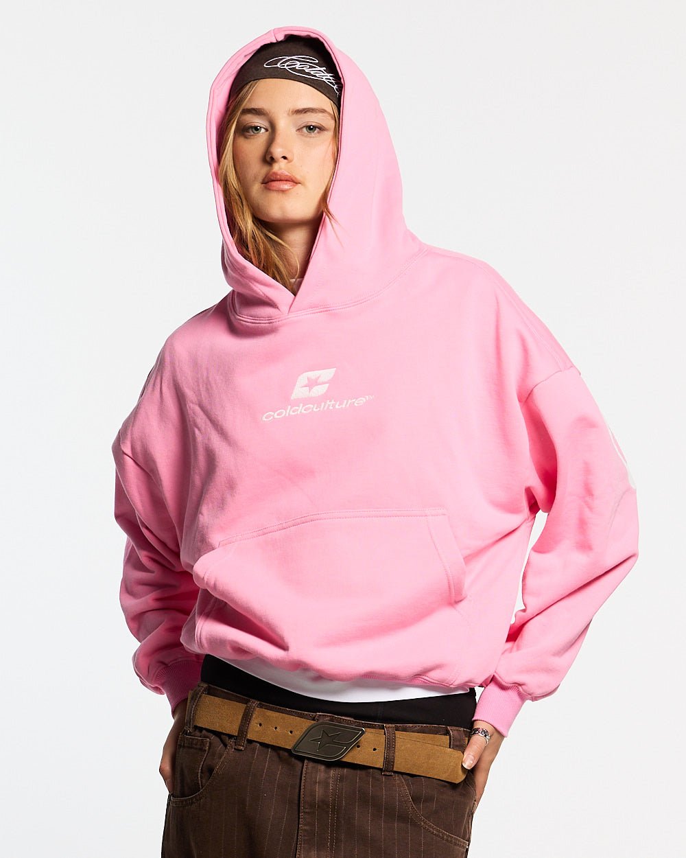 CURVED HOODIE PINK - Cold Culture #woman