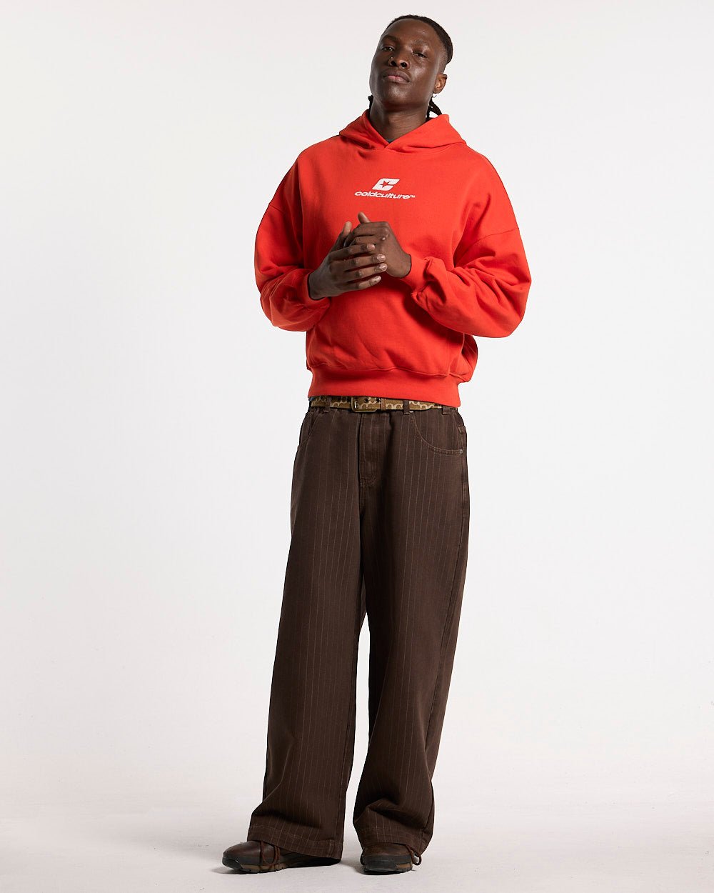 CURVED HOODIE VIBRANT RED