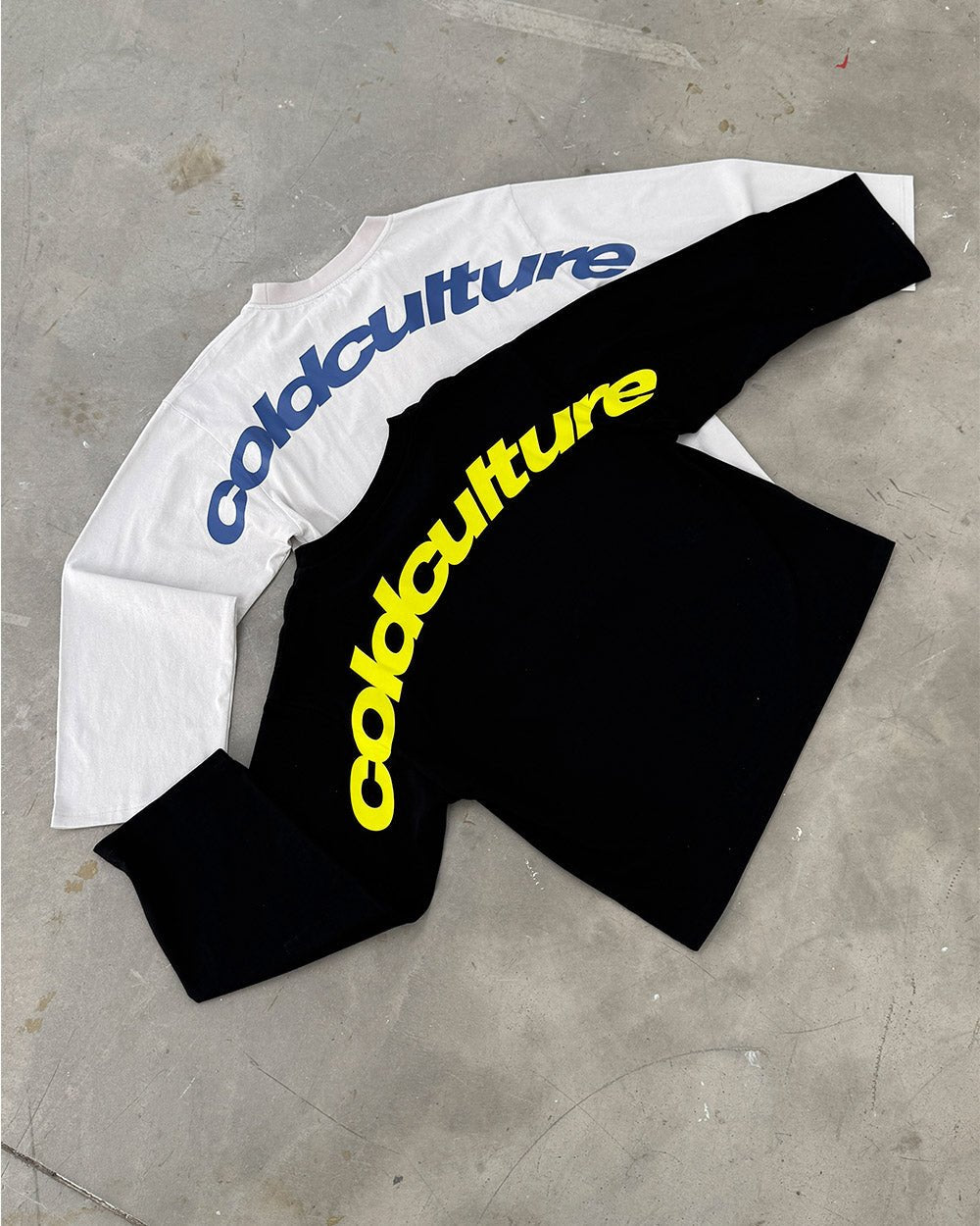 CURVED LONGSLEEVE BLACK - COLD CULTURE