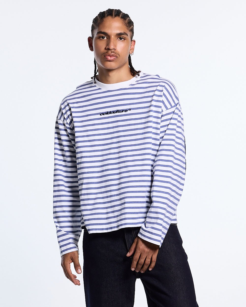 DISTRESS CURVED LONGSLEEVE NAVY STRIPES - Cold Culture