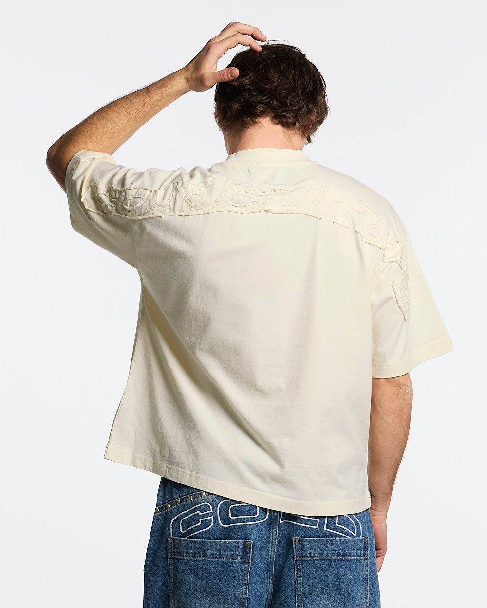DISTRESS CURVED TEE CREAM - Cold Culture