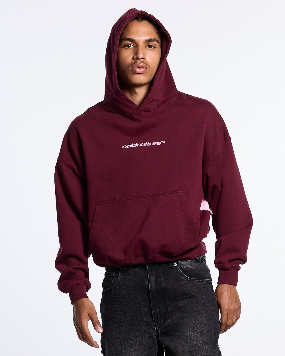 DISTRESSED DEFENSE HOODIE BURGUNDY - Cold Culture
