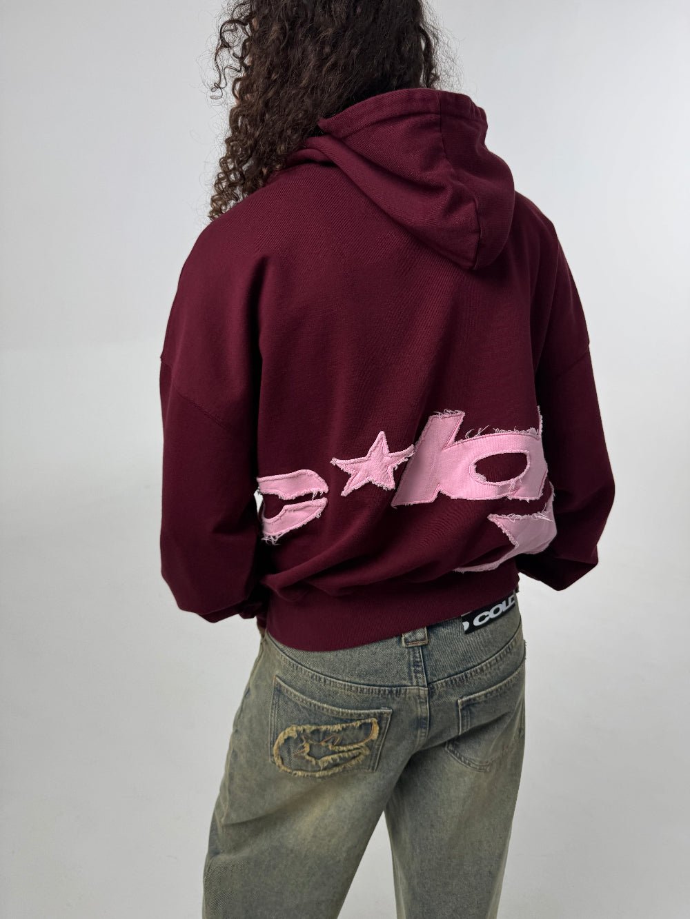 DISTRESSED DEFENSE HOODIE BURGUNDY - Cold Culture