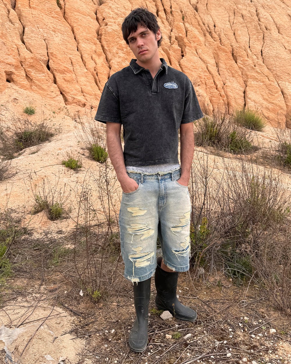 DISTRESSED DOLLAR POLO BLACK - Cold Culture