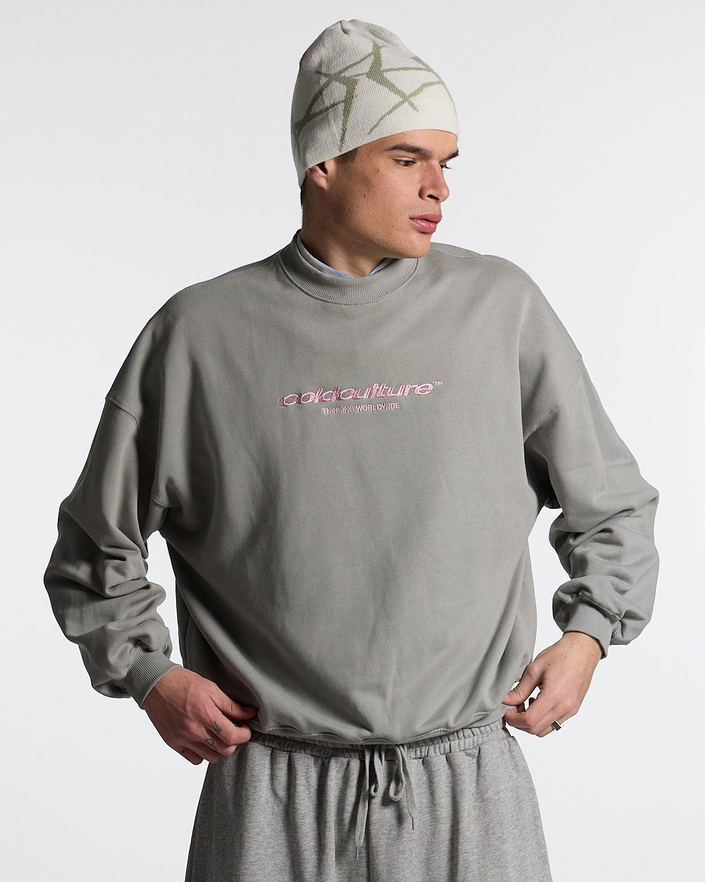 ESSENTIAL CREWNECK ULTIMATE GREY - COLD CULTURE