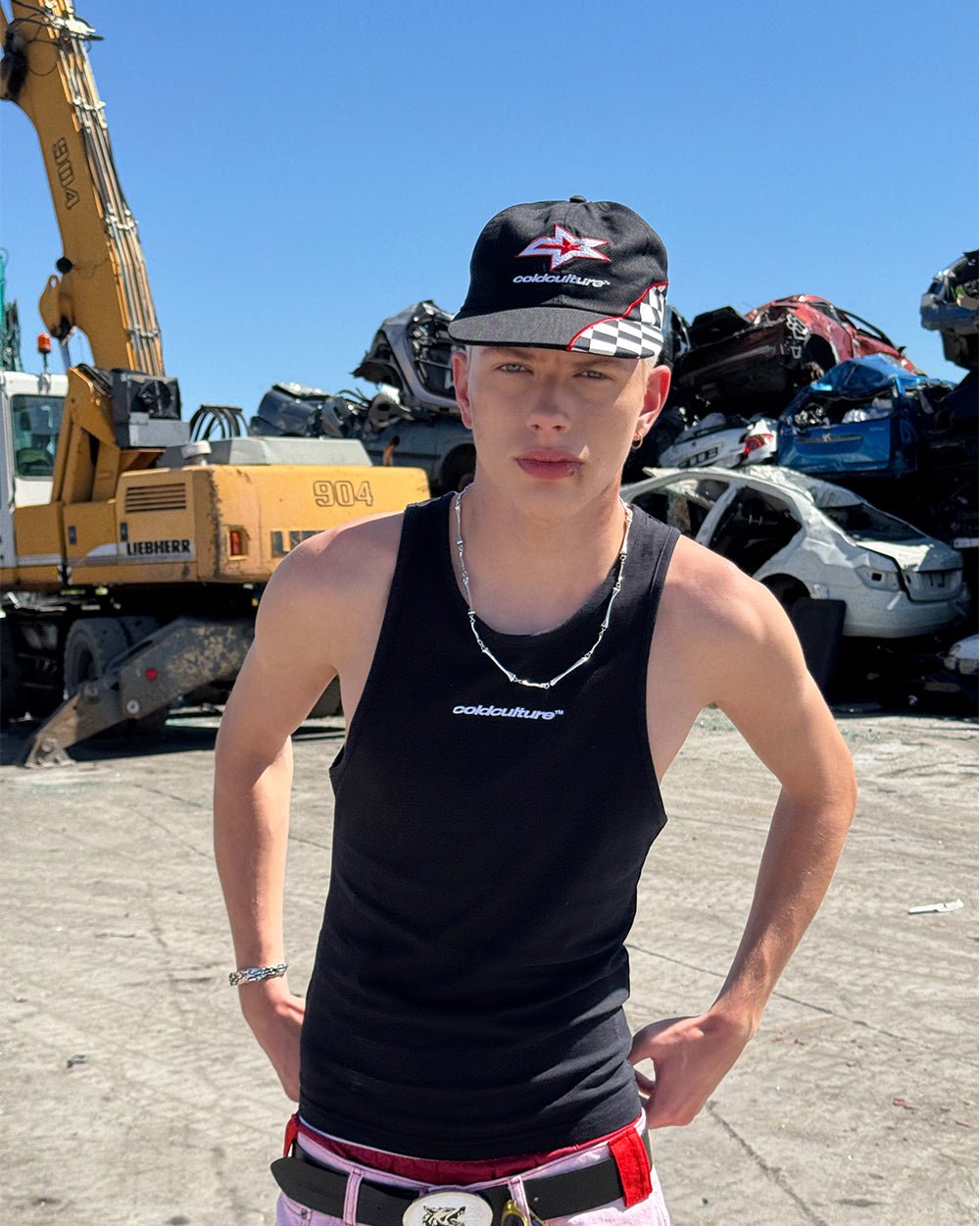 ESSENTIAL TANK TOP BLACK - COLD CULTURE