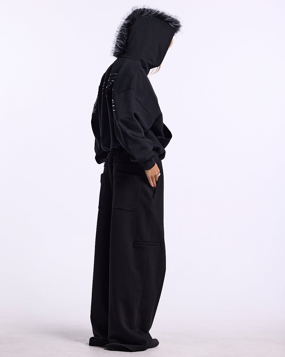 HAIRY HOODIE BLACK - Cold Culture