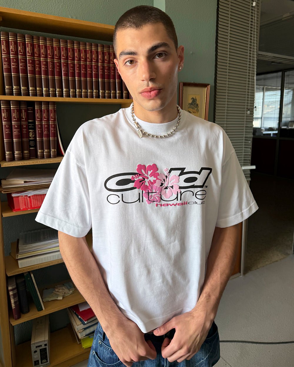 HAWAII CLUB TEE WHITE - Cold Culture