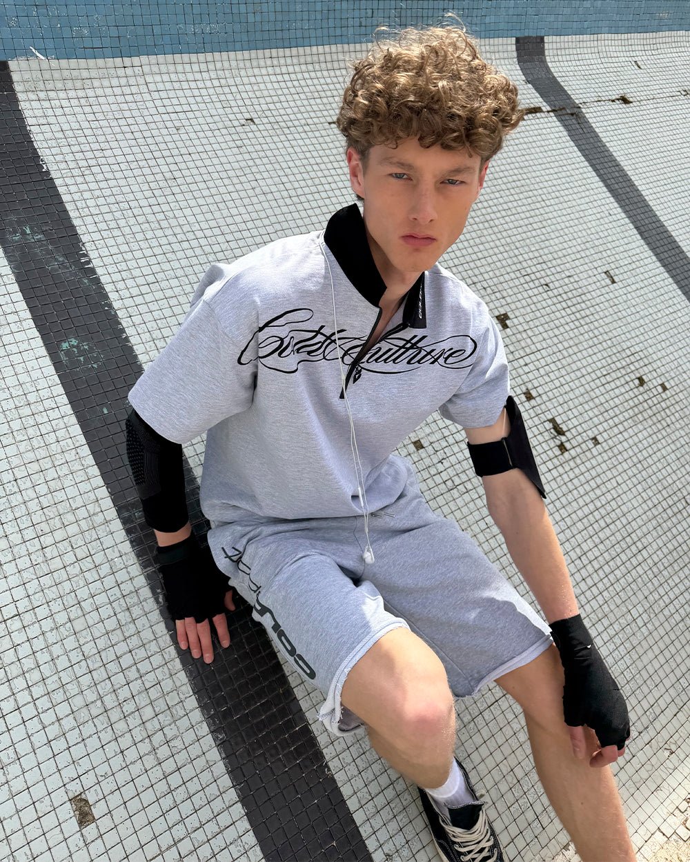 HEAT GYM POLO GREY - Cold Culture