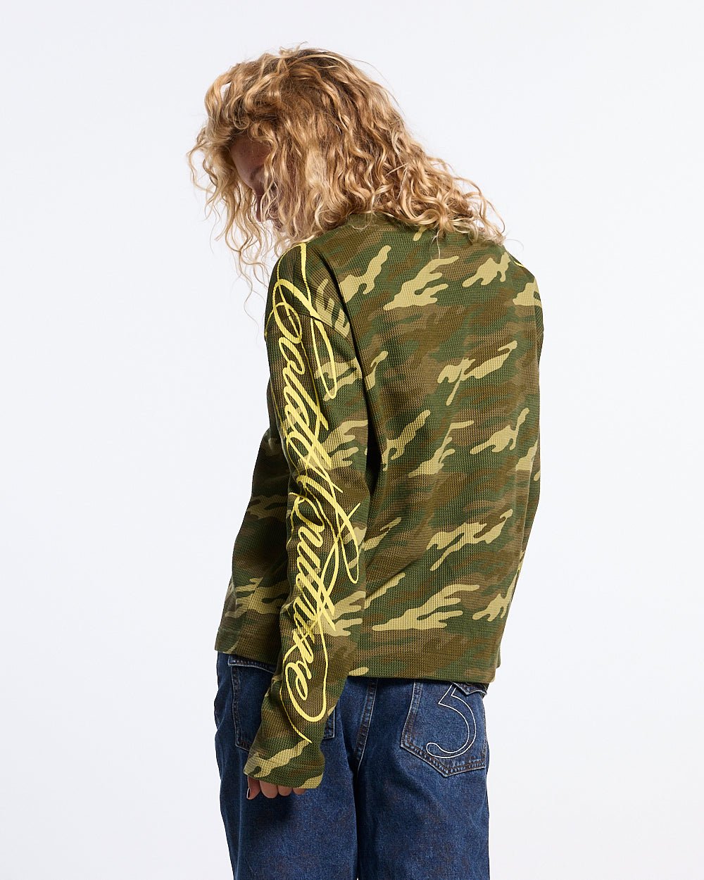 HIDDEN LONGSLEEVE CAMO - Cold Culture