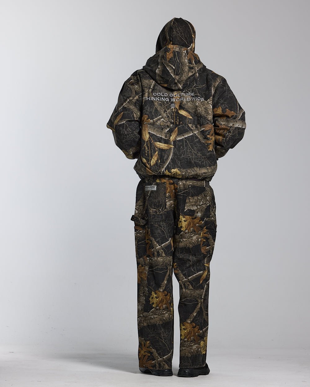 HOODED JACKET REALTREE BLACK - COLD CULTURE