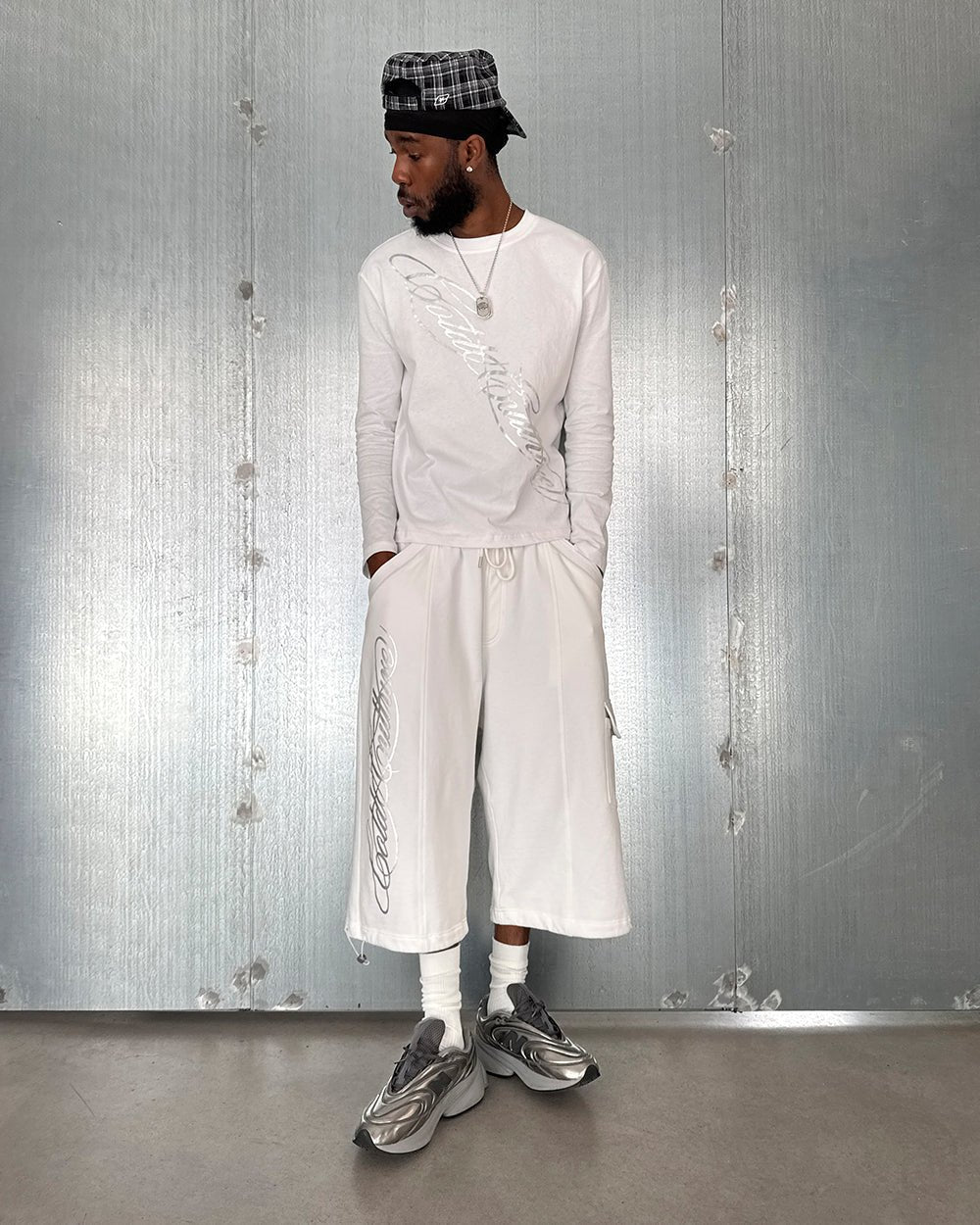 ICON LONGSLEEVE TEE WHITE - Cold Culture