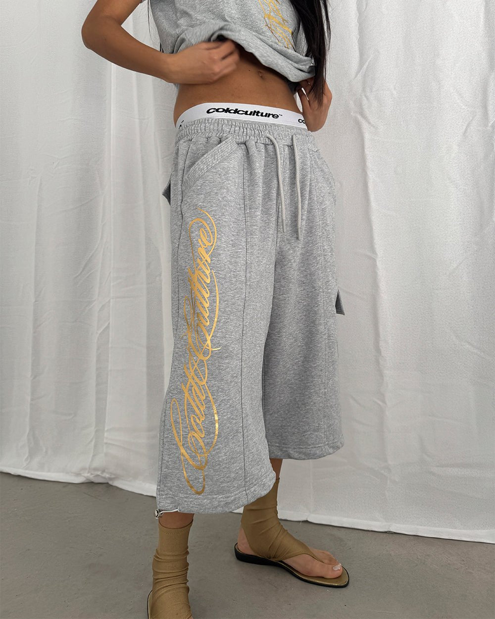 ICON PARACHUTE SHORT HEATHER GREY - Cold Culture