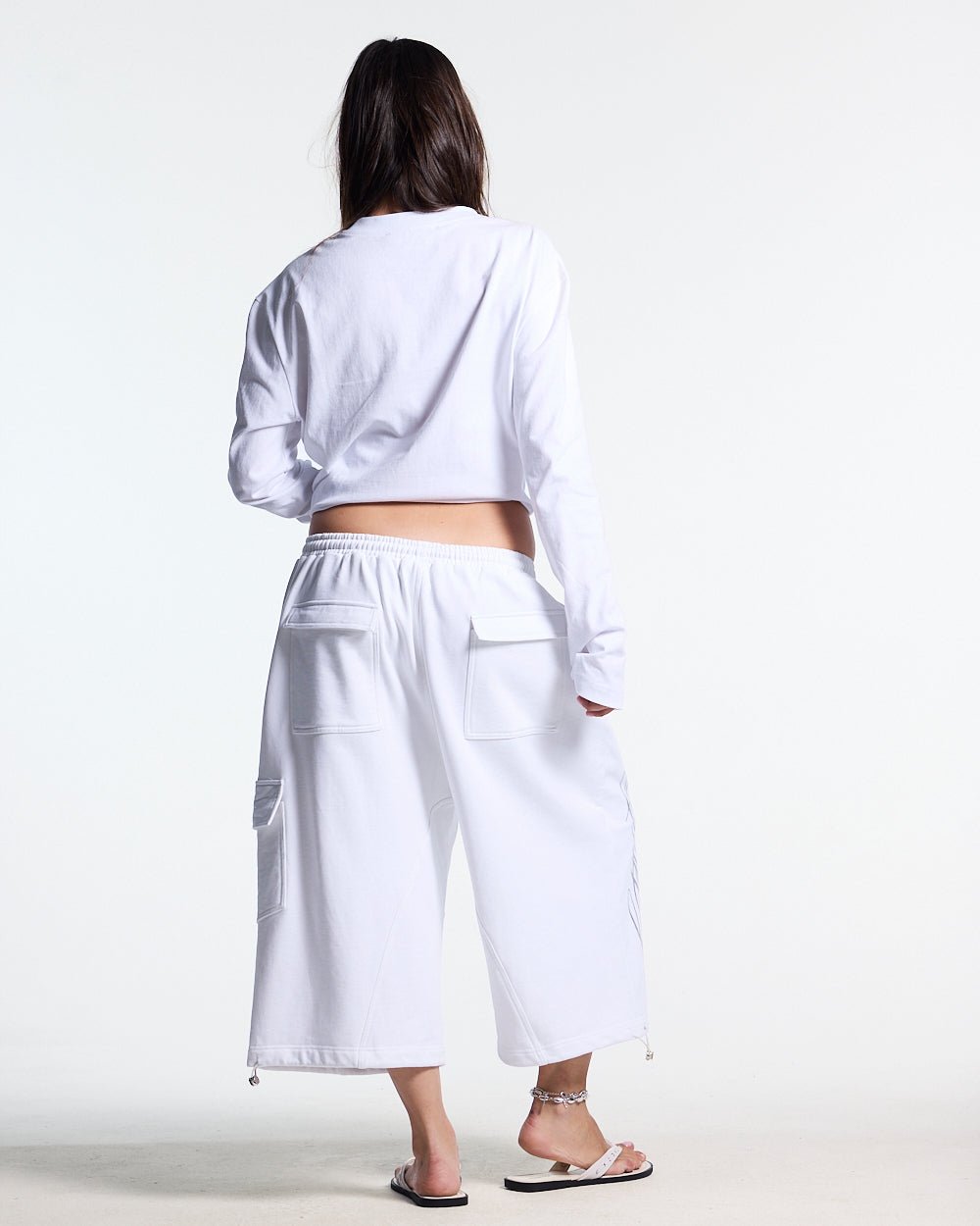 ICON PARACHUTE SHORT WHITE - Cold Culture