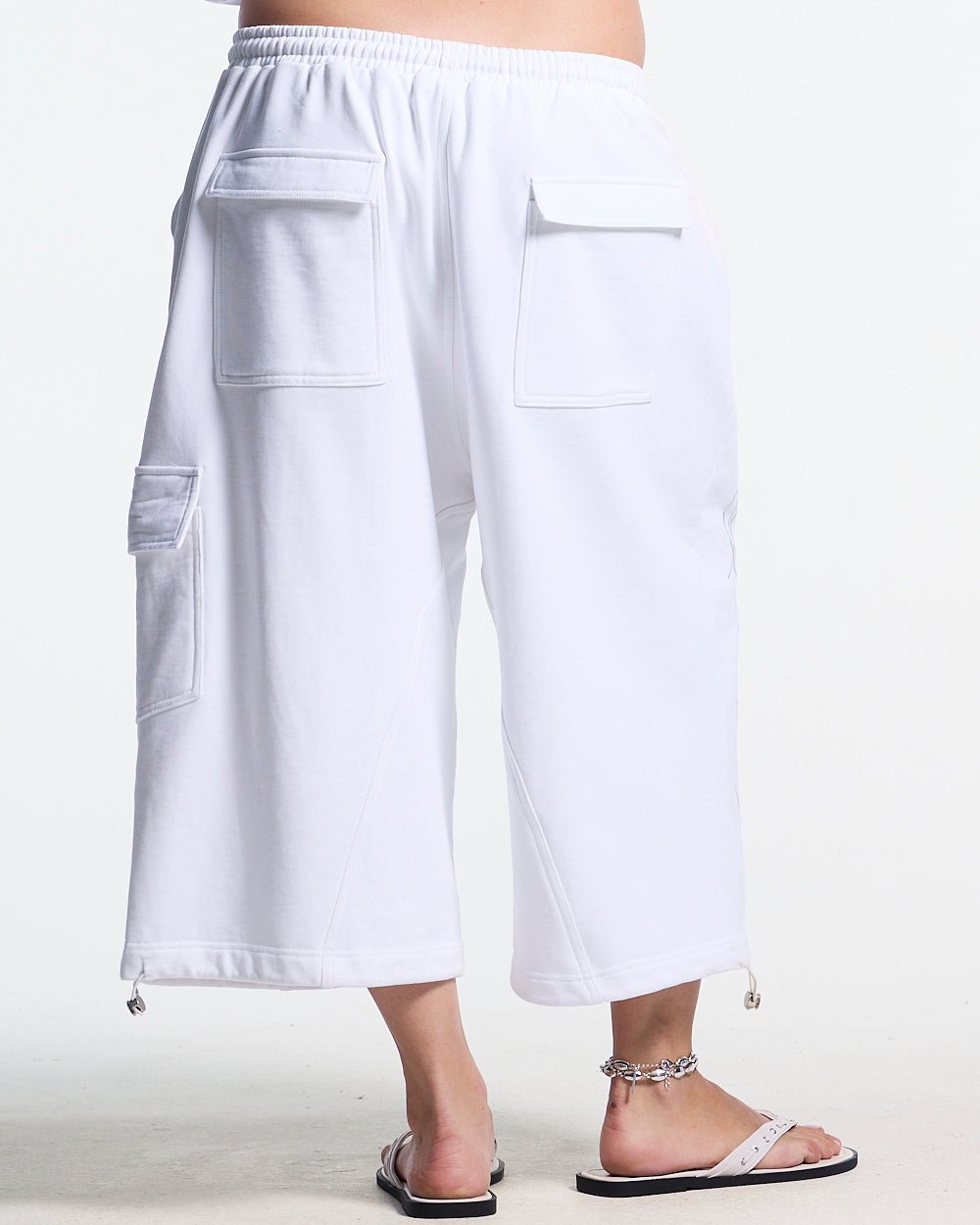 ICON PARACHUTE SHORT WHITE - Cold Culture