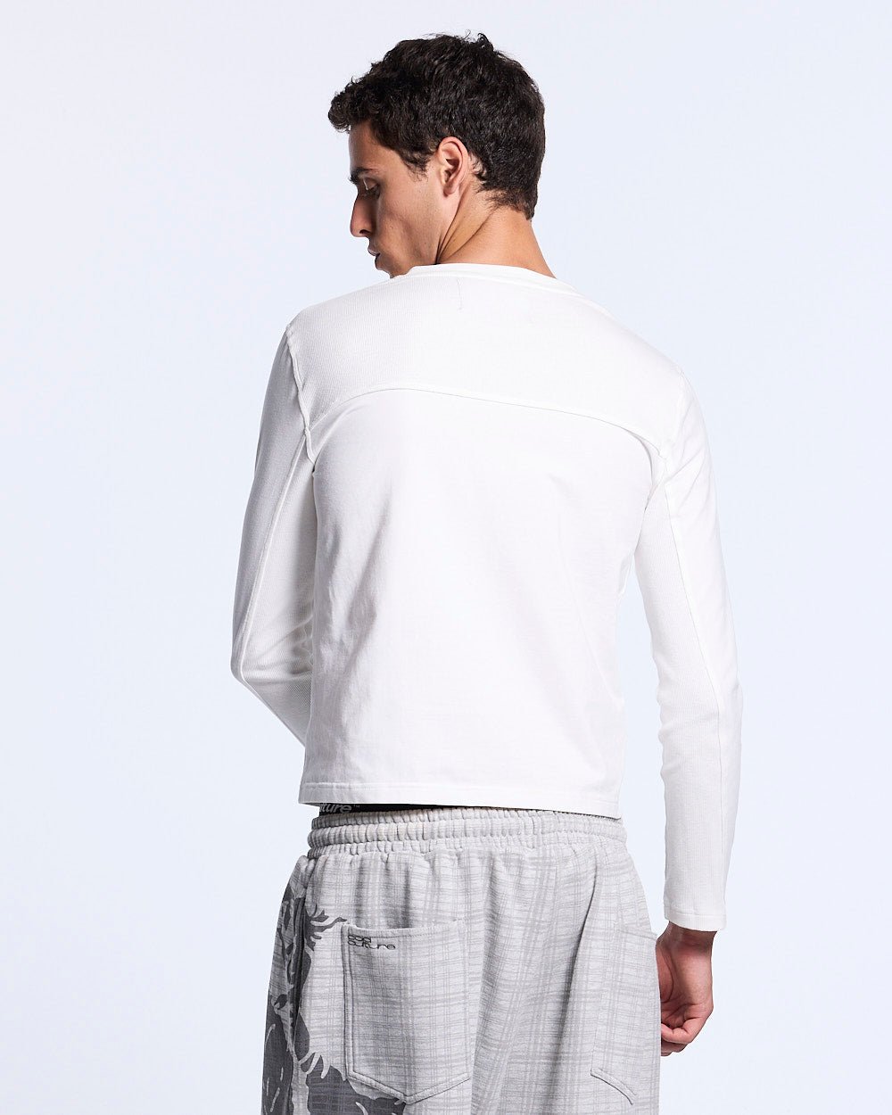 IDENTITY LONGSLEEVE WHITE - Cold Culture