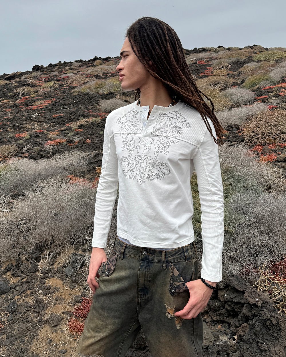 IDENTITY LONGSLEEVE WHITE - Cold Culture