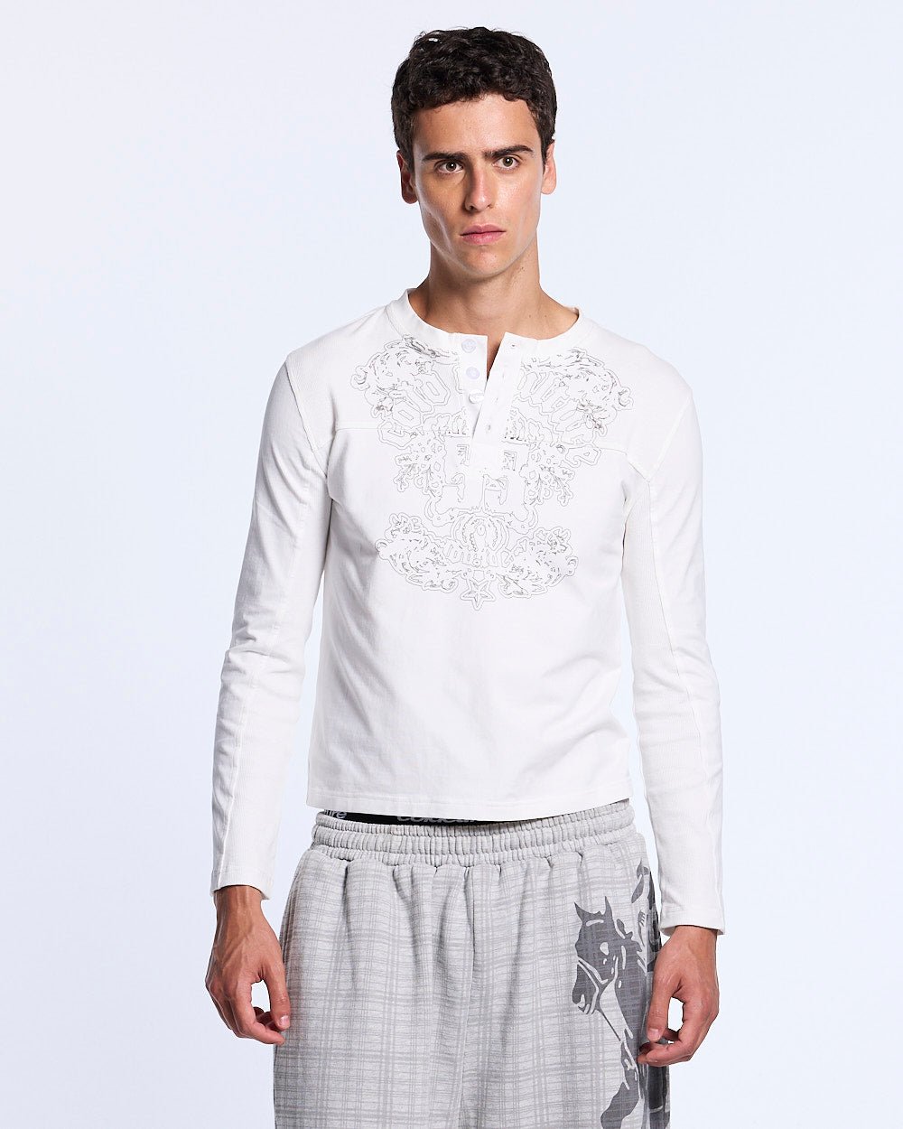 IDENTITY LONGSLEEVE WHITE - Cold Culture