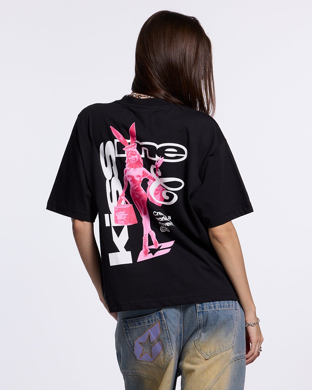 KISS THE BUNNY TEE BLACK - COLD CULTURE