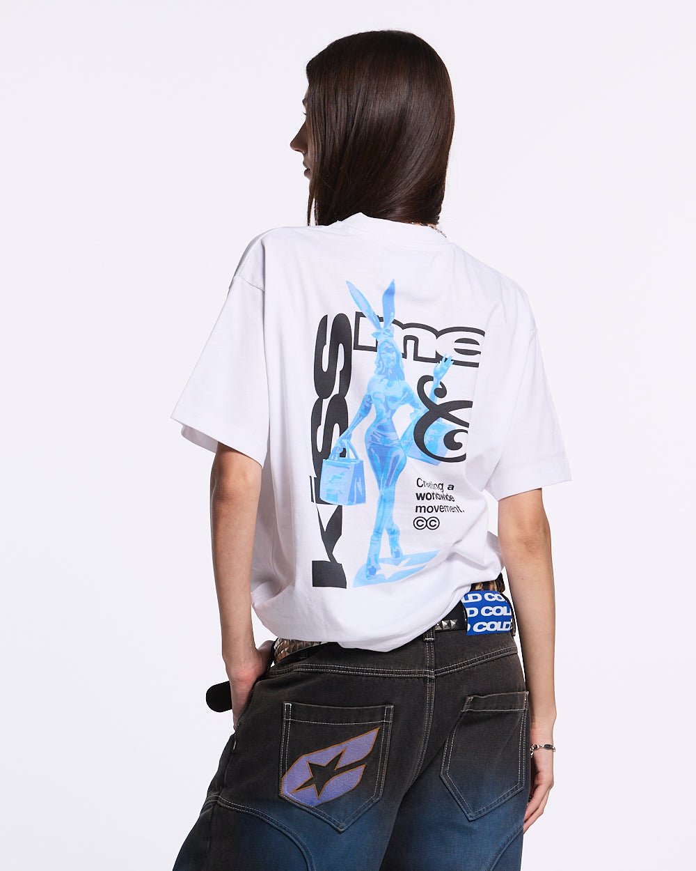 KISS THE BUNNY TEE WHITE - COLD CULTURE