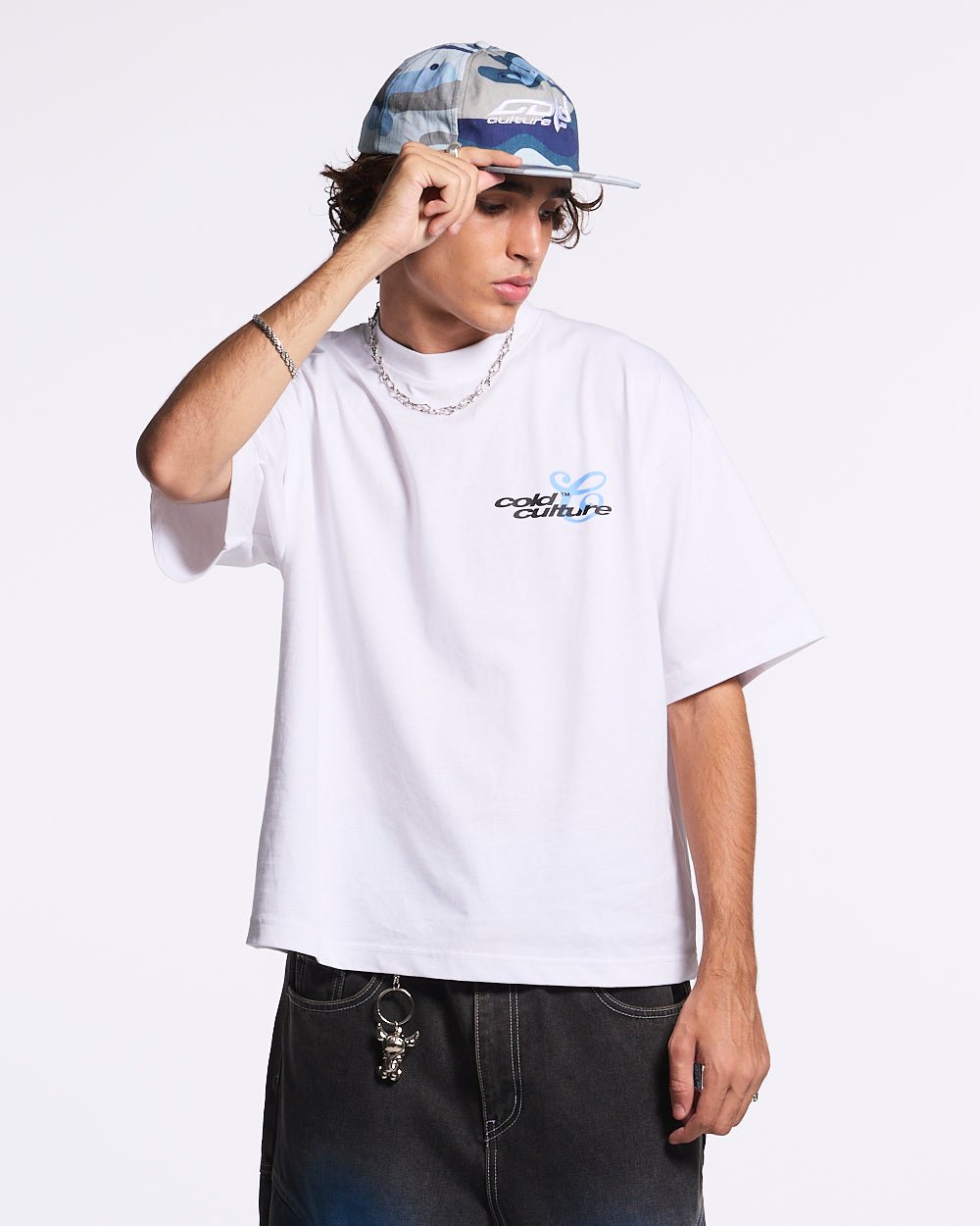 KISS THE BUNNY TEE WHITE - COLD CULTURE