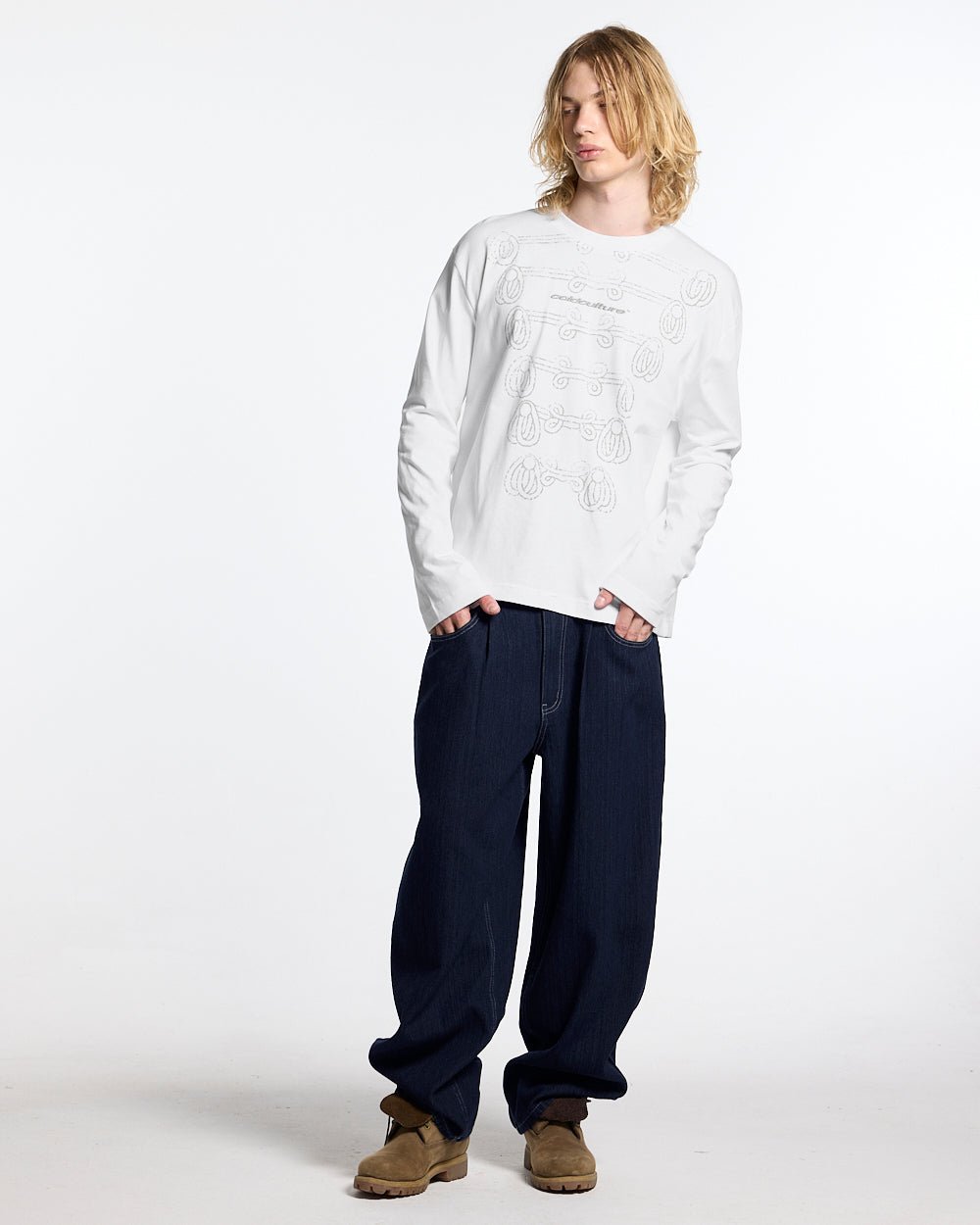 KNOTTING HILL LONGSLEEVE WHITE - Cold Culture