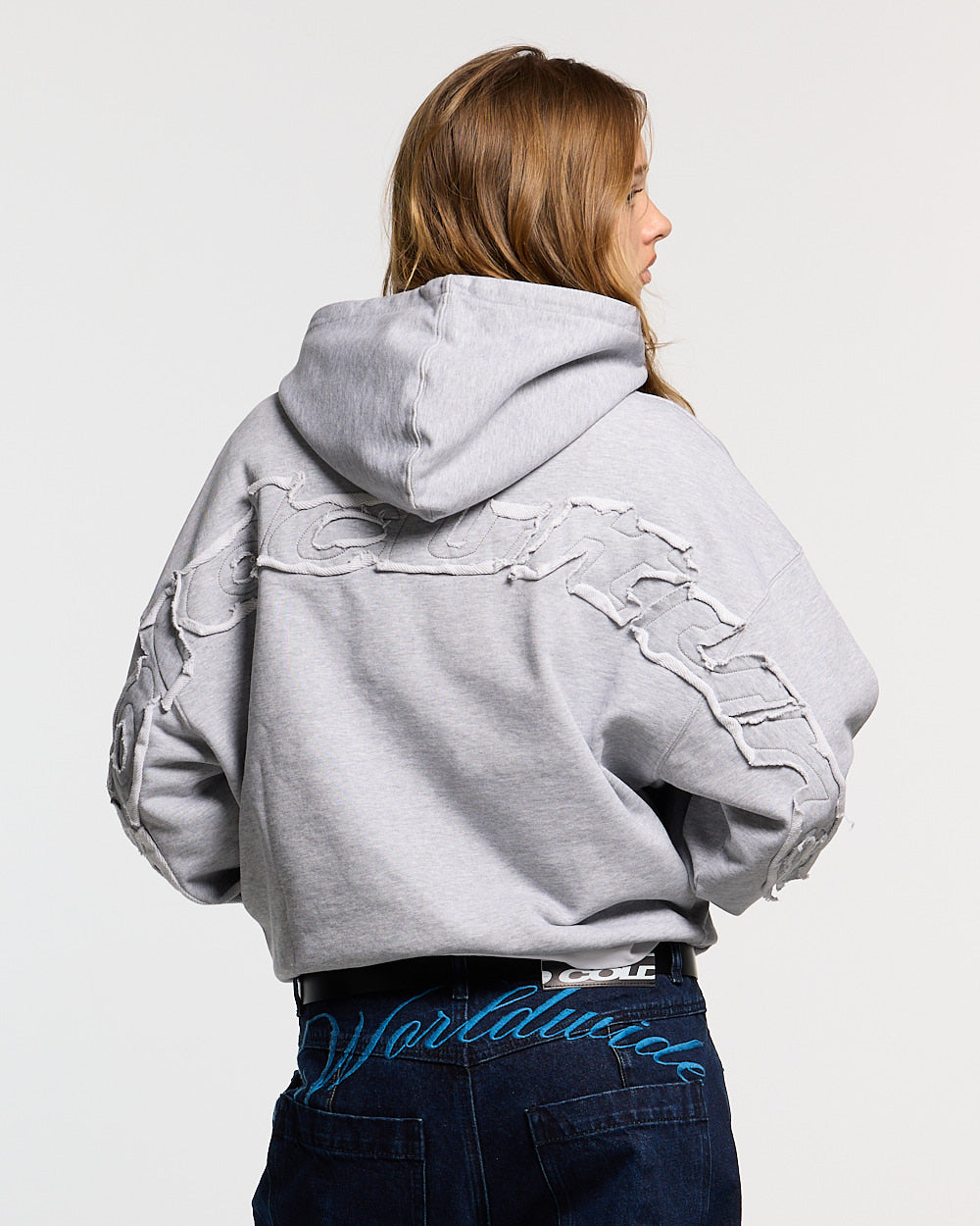 DISTRESS CURVED HOODIE LIGHT GREY