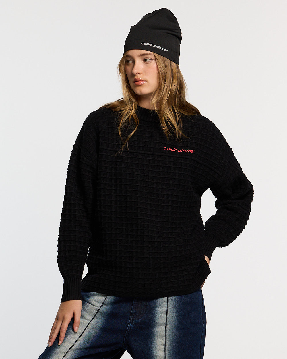 CRUNCHY WAFFLE KNIT BLACK
