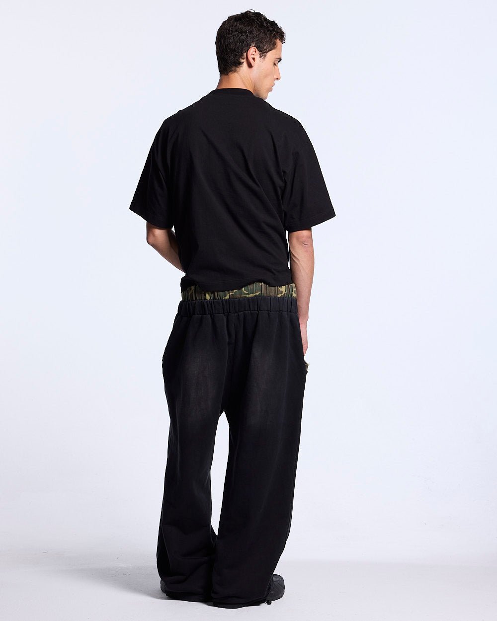 METAL SCRIPT TEE BLACK - Cold Culture