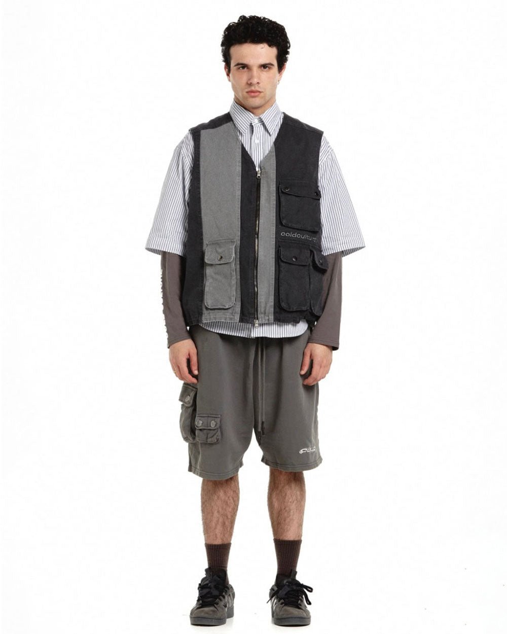 MULTI - POCKET VEST BLACK - COLD CULTURE