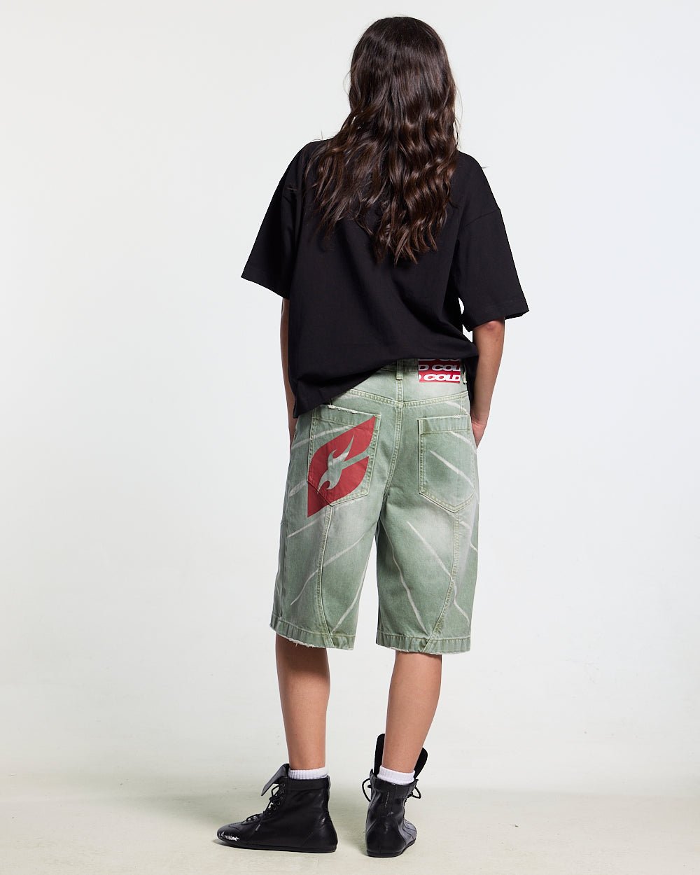 MUSIC RYTHIM SHORTS GREEN - Cold Culture