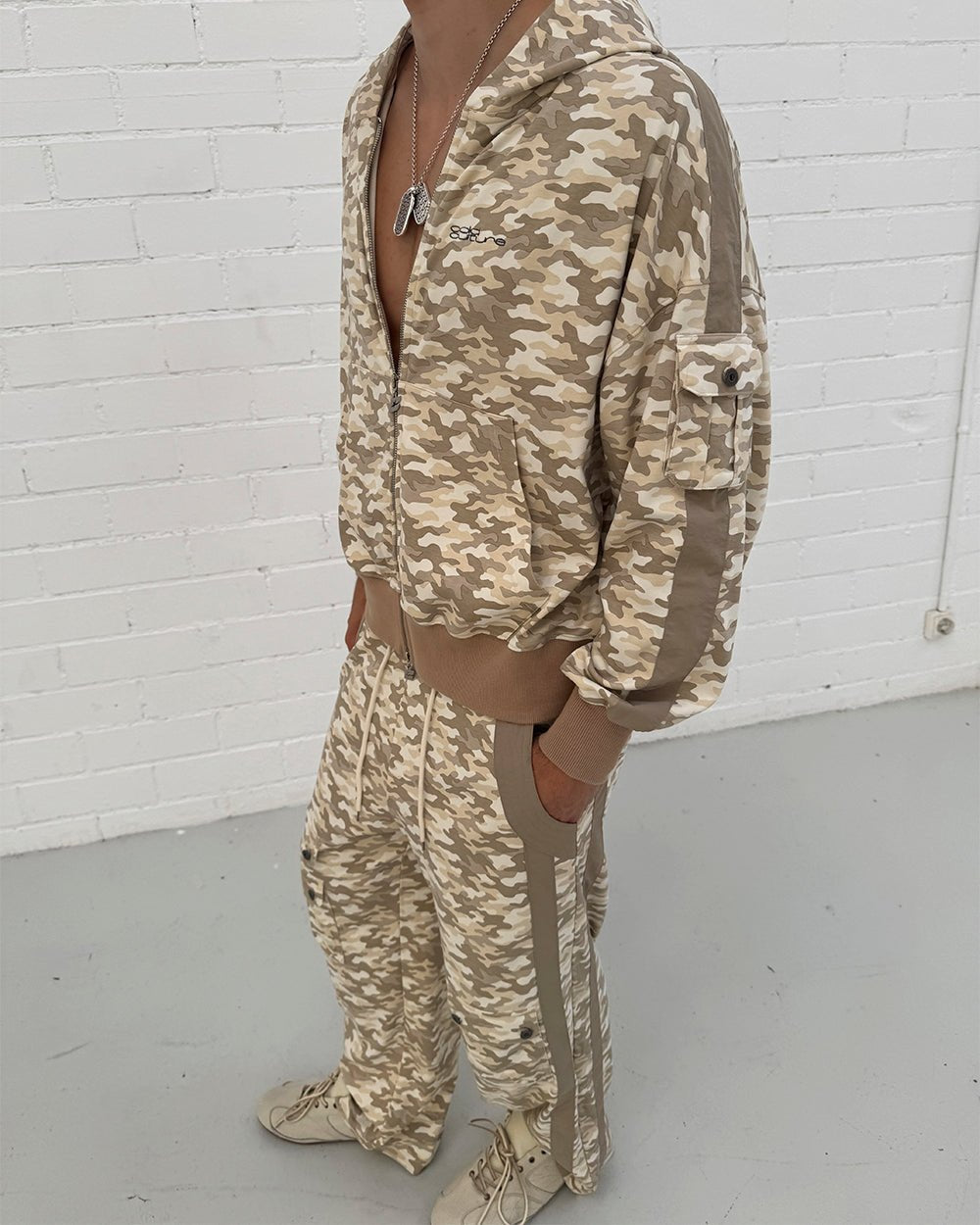 NEUTRAL FIELD ZIP HOODIE CAMO - Cold Culture