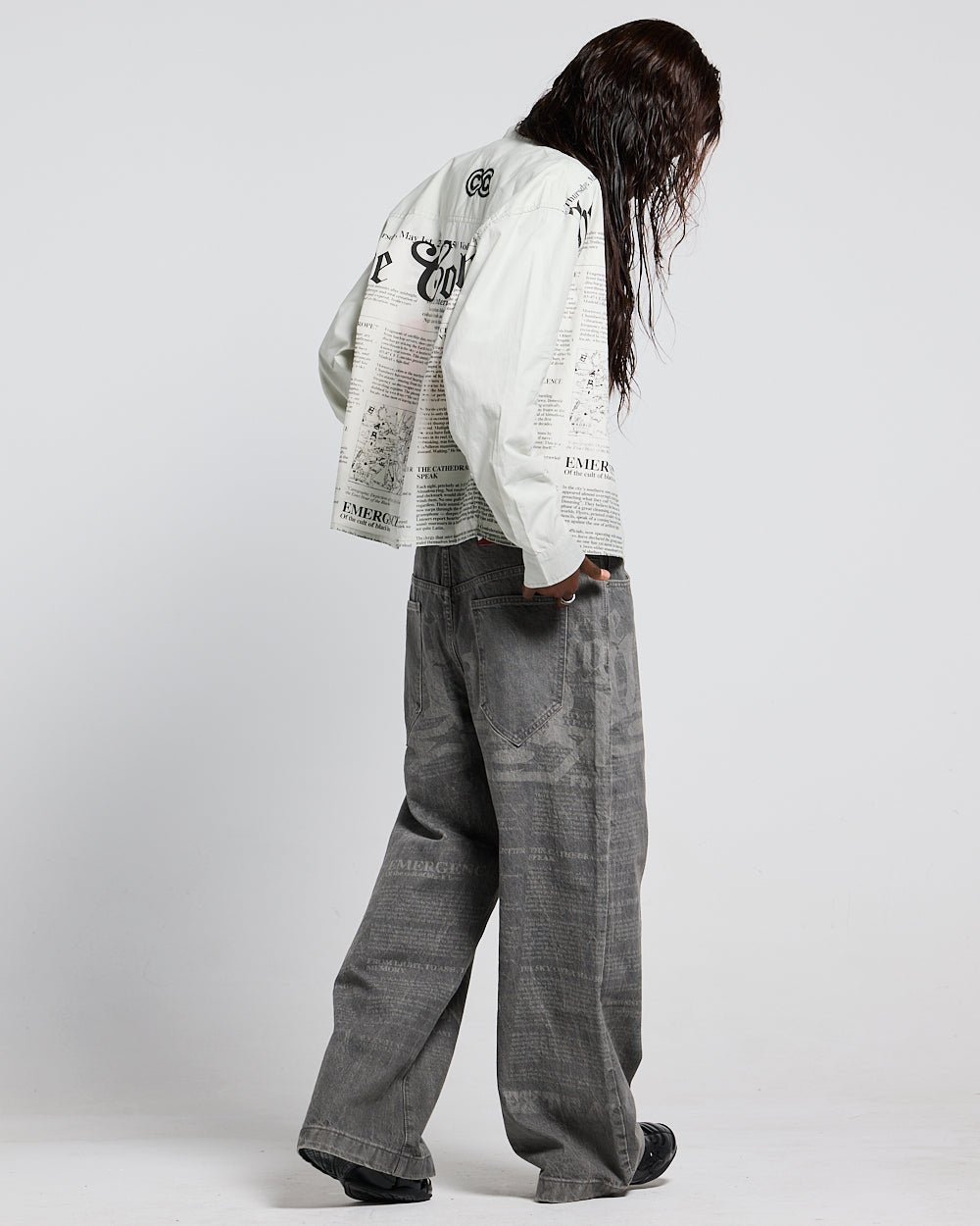 NEWSPAPER LONGSLEEVE SHIRT WHITE - Cold Culture