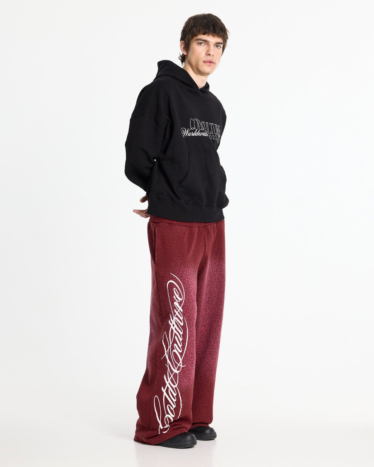 NIGHTHUNT SWEATPANTS RED - Cold Culture