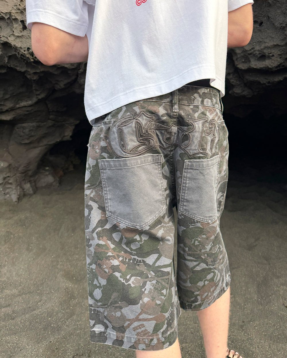 NIGHTSKULL SHORTS GREY - Cold Culture