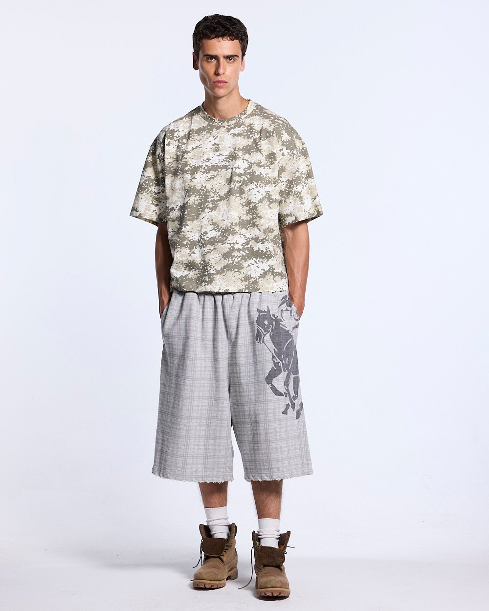 NOVEL SHORT SWEATPANTS GREY - Cold Culture