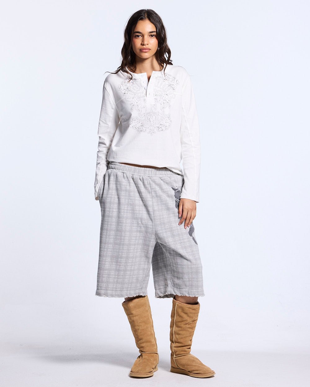 NOVEL SHORT SWEATPANTS GREY - Cold Culture 
