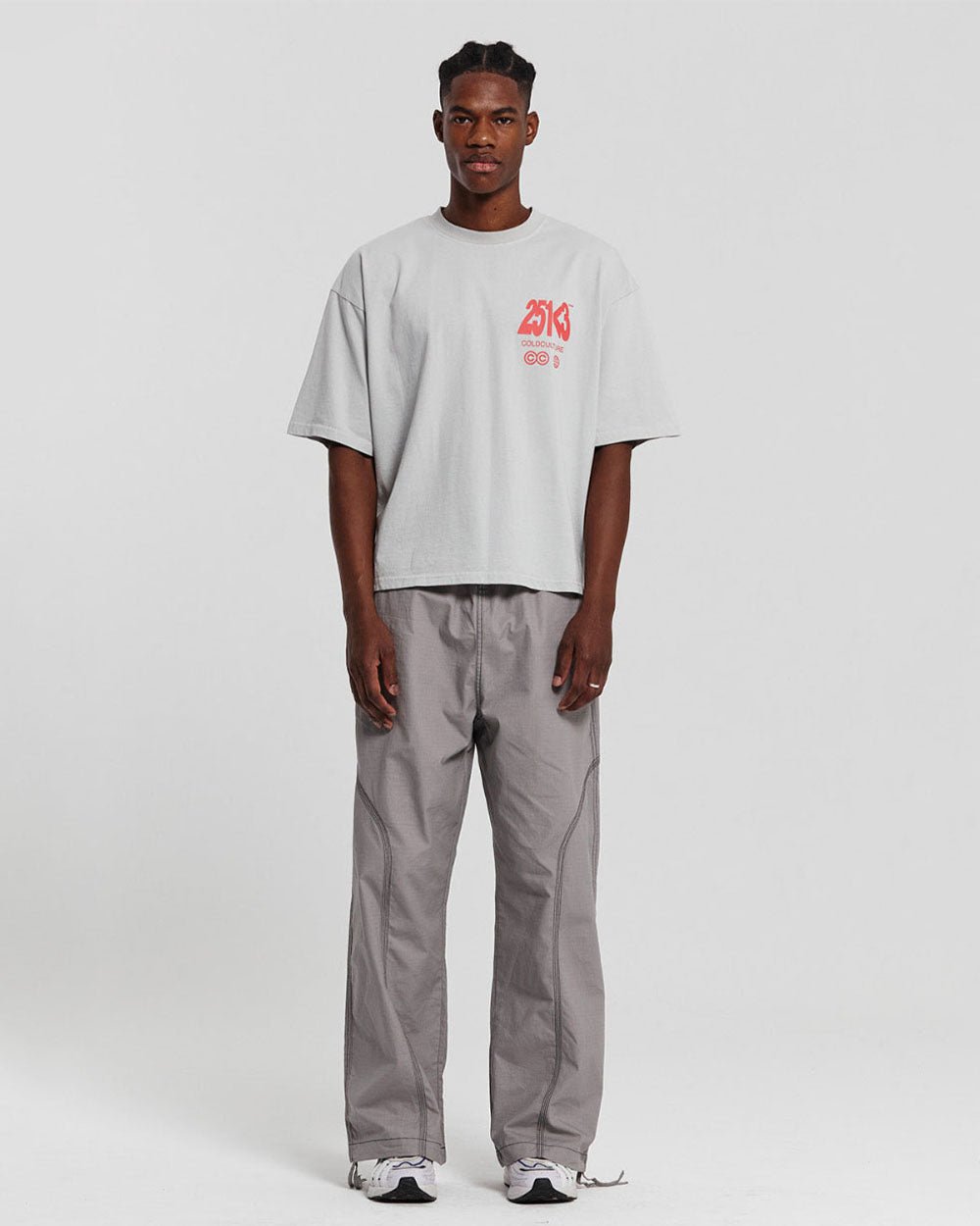NUMBER PERSPECTIVE TEE ULTRA LIGHT GREY