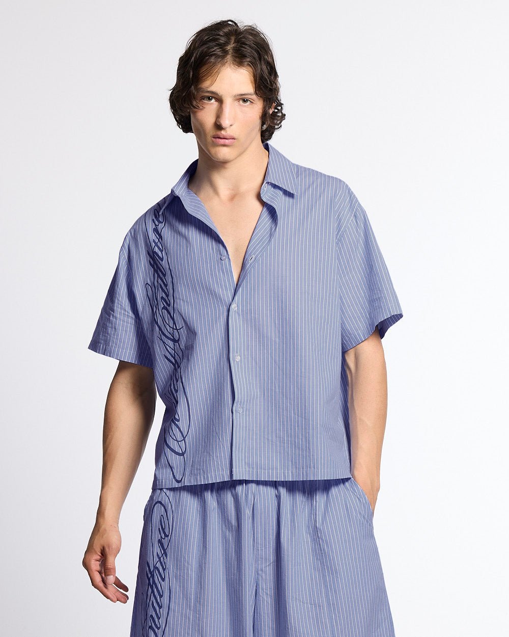 OFFICE SCRIPT SHIRT BLUE - Cold Culture