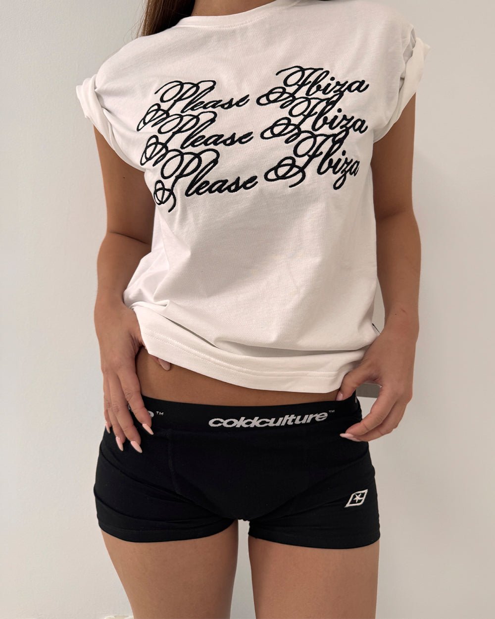 PLEASE IBIZA REGULAR TEE WHITE - Cold Culture