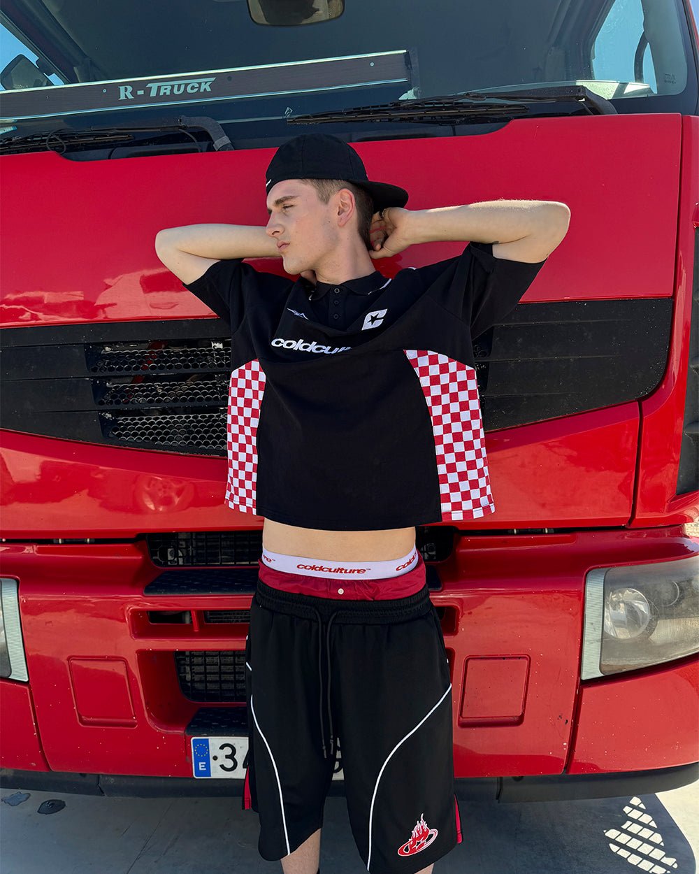 RED CHESS POLO TSHIRT BLACK - COLD CULTURE