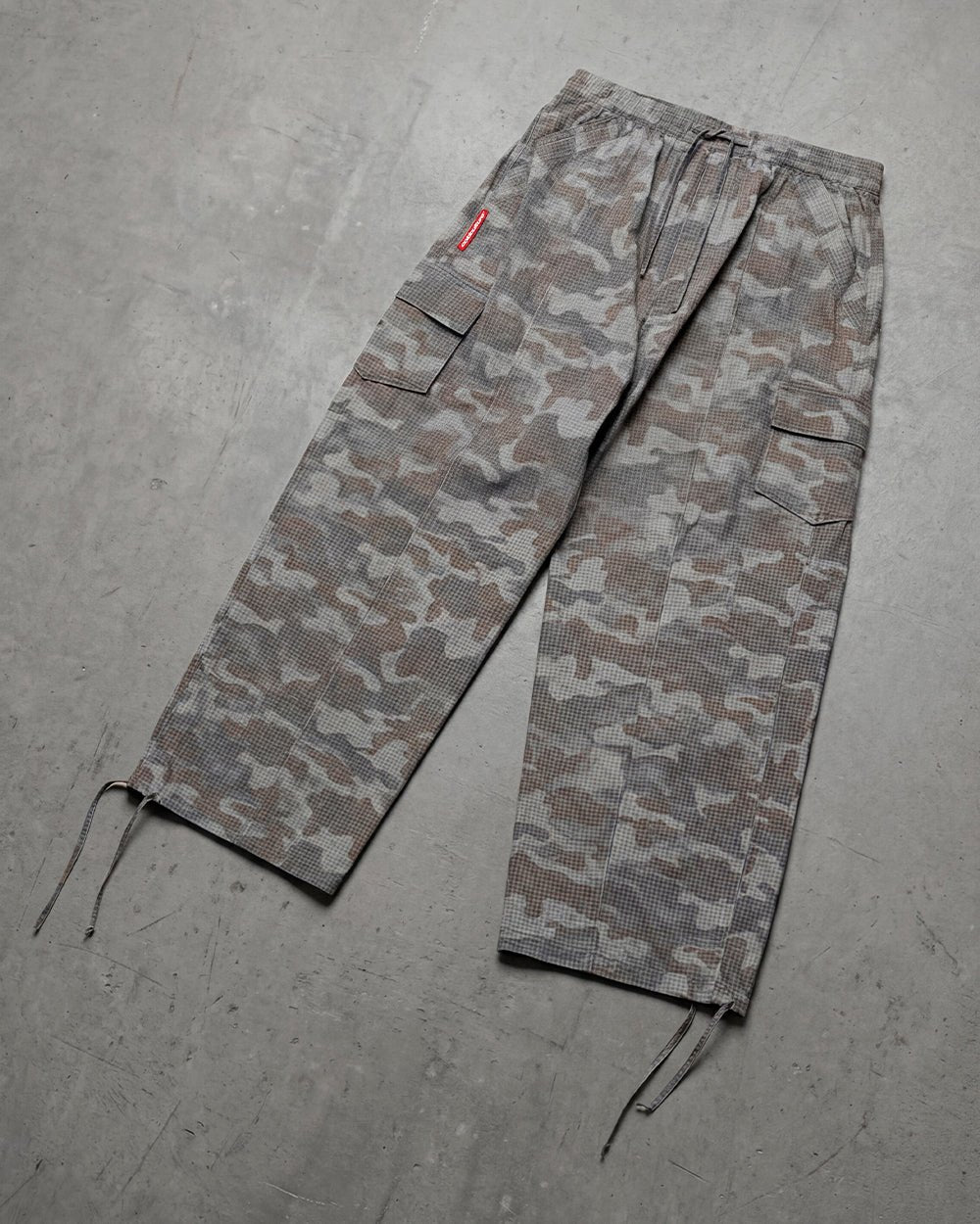 RESERVED CARGO PANTS CAMO - Cold Culture