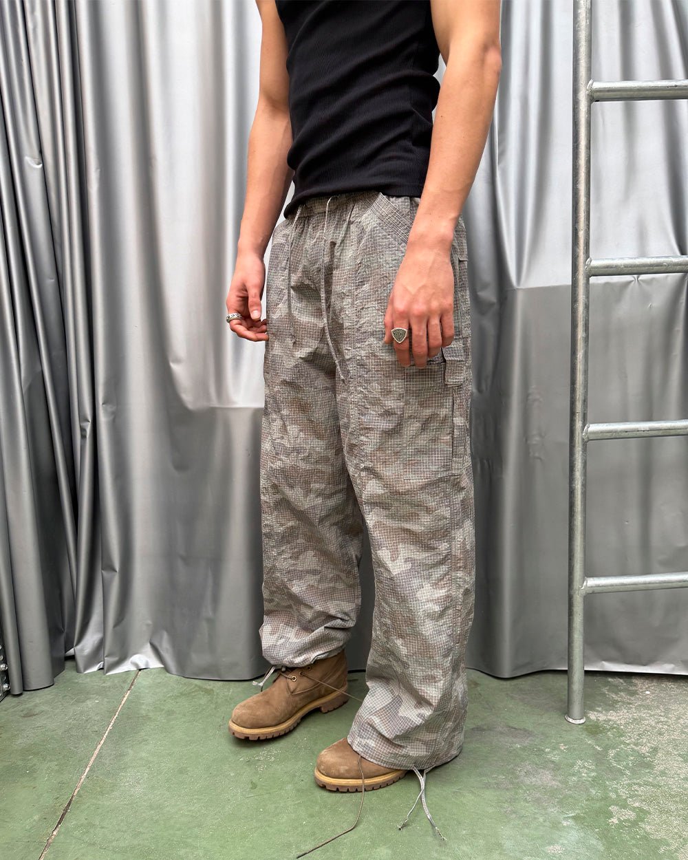 RESERVED CARGO PANTS CAMO - Cold Culture
