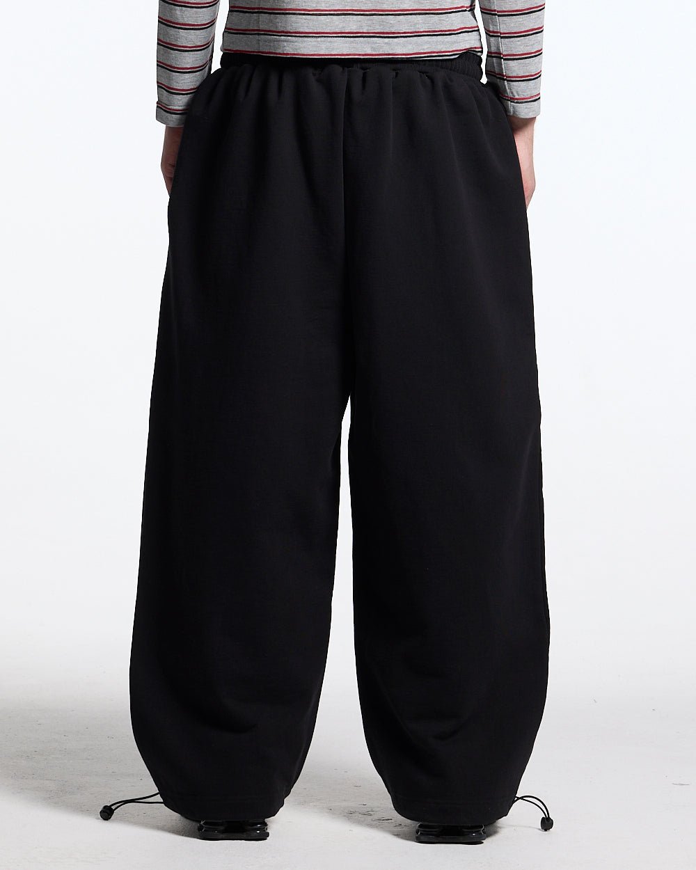 RIDING CLUB SWEATPANTS BLACK - Cold Culture