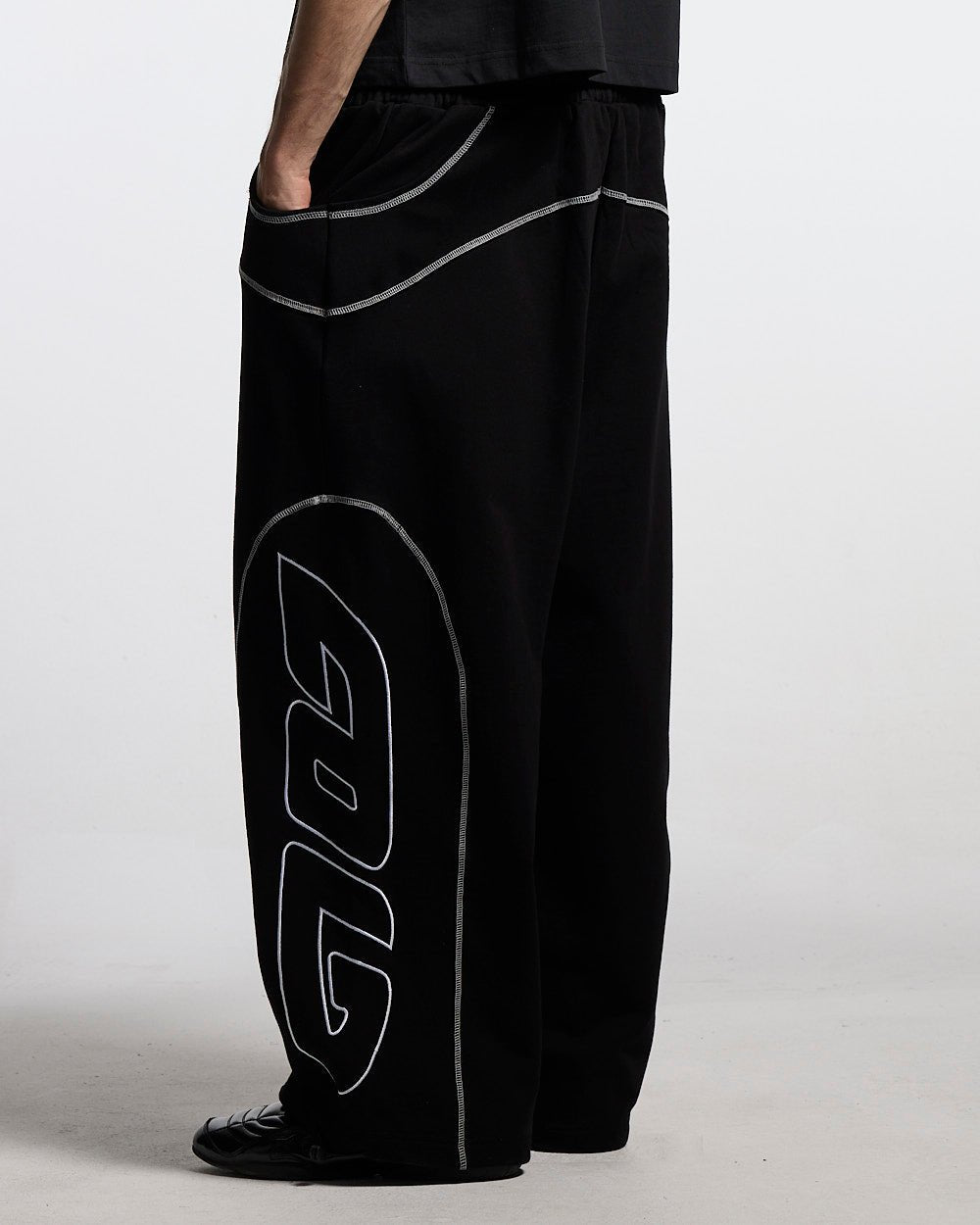 ROLLER SWEATPANTS BLACK - Cold Culture