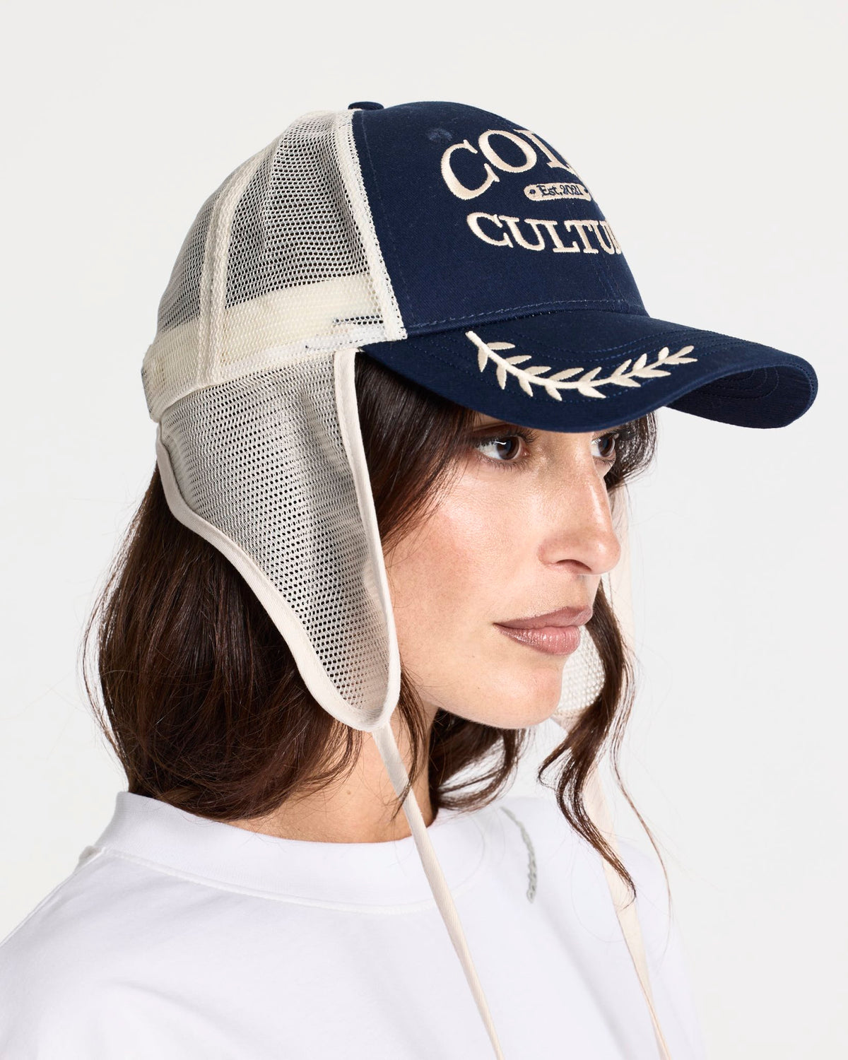 SCOUT CAP NAVY AND OFF-WHITE - Cold Culture