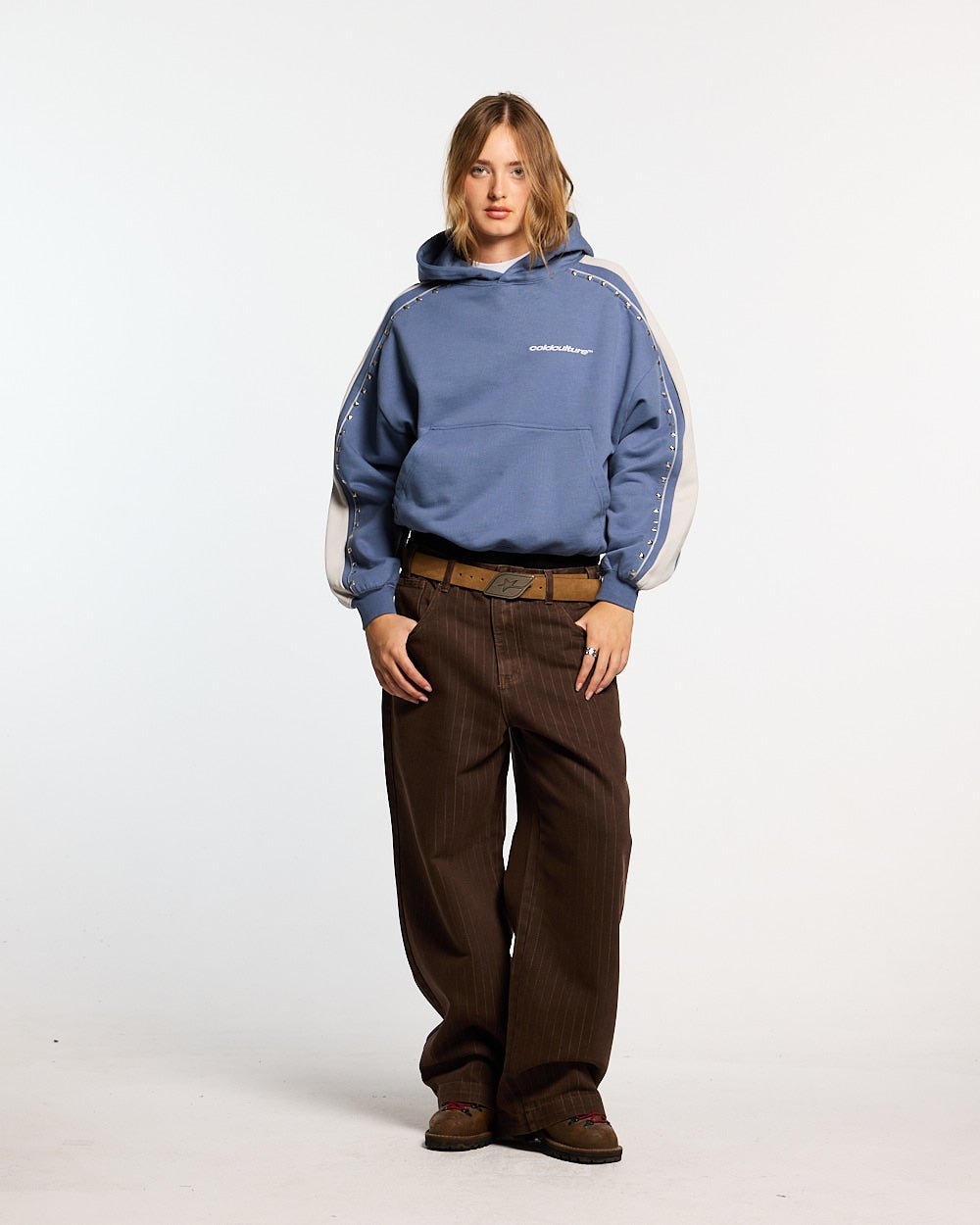 SCRIPT STUDS HOODIE BLUE - Cold Culture