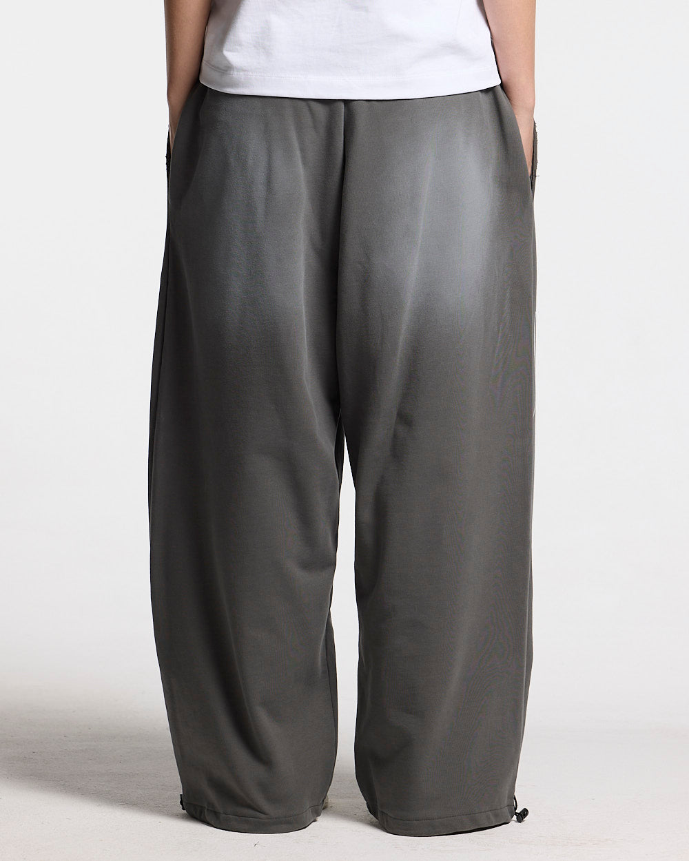 SCRIPT SWEATPANTS ANTRACITE GREY - COLD CULTURE #woman
