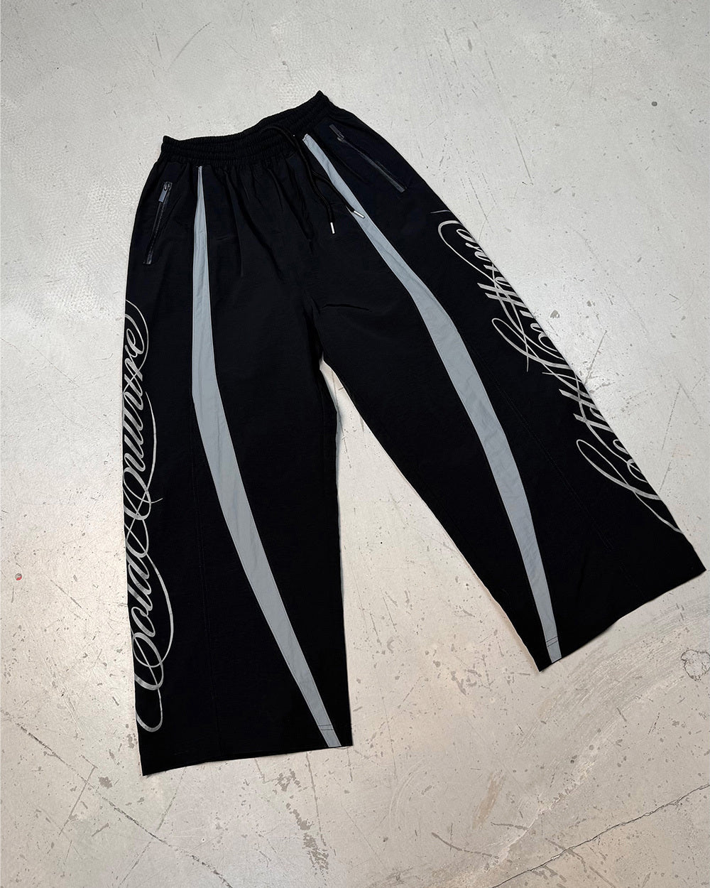 SCRIPT TECH PANTS BLACK - Cold Culture